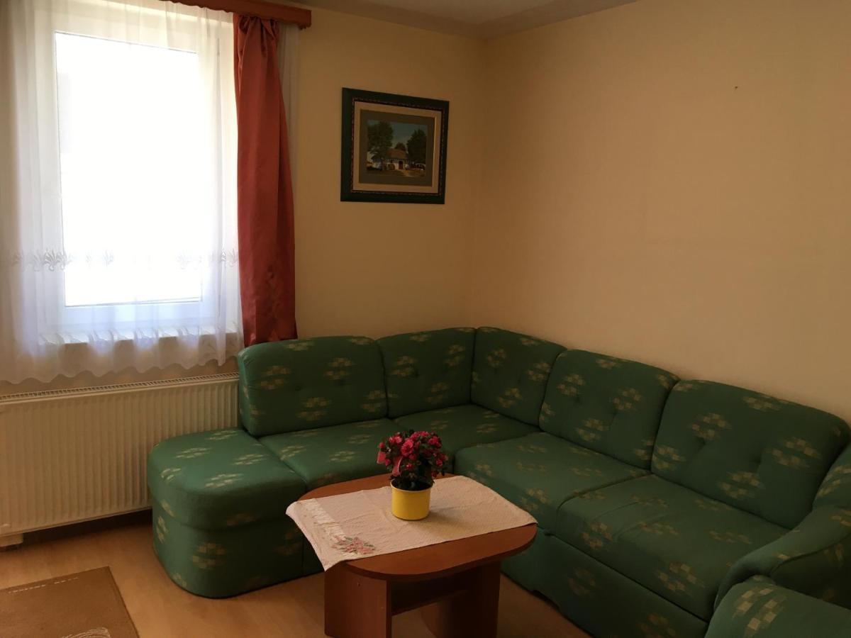 Apartmanhaz Cedrus 8 Zalakaros Eksteriør bilde